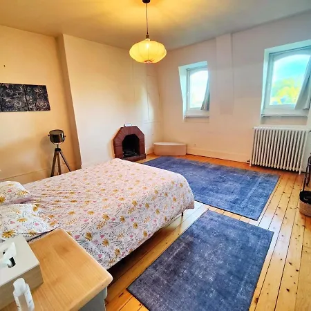 Large 5-bedroom 2 Floor 200 M2 Apartment *